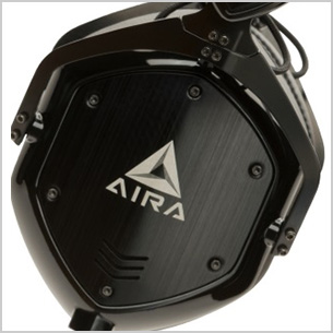 AIRAロゴのイヤーシールド